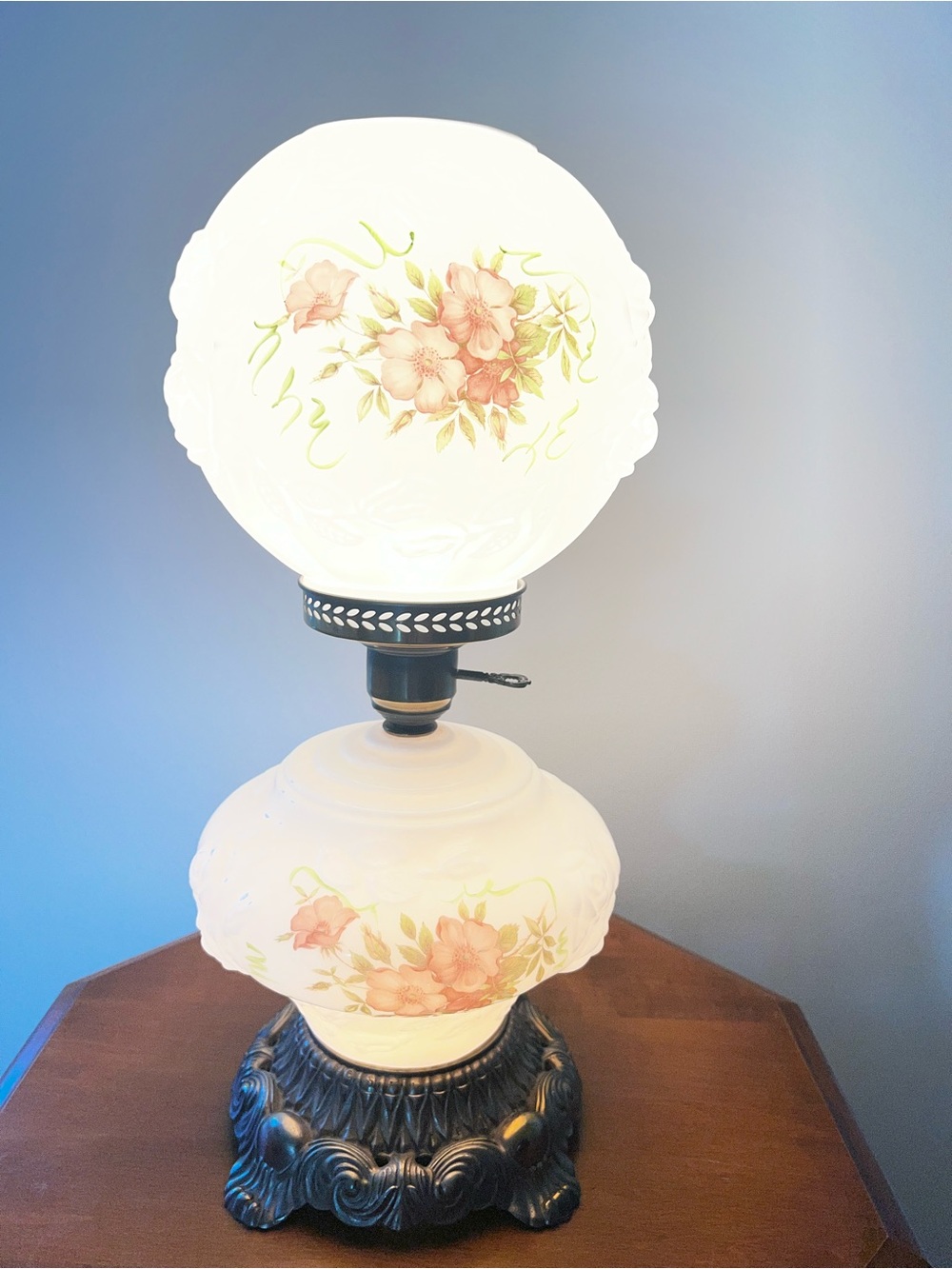 VTG Phoenix Milk Glass cabbage Rose Gone With the Wind 3-way Milk Glass - Picture 12 of 16